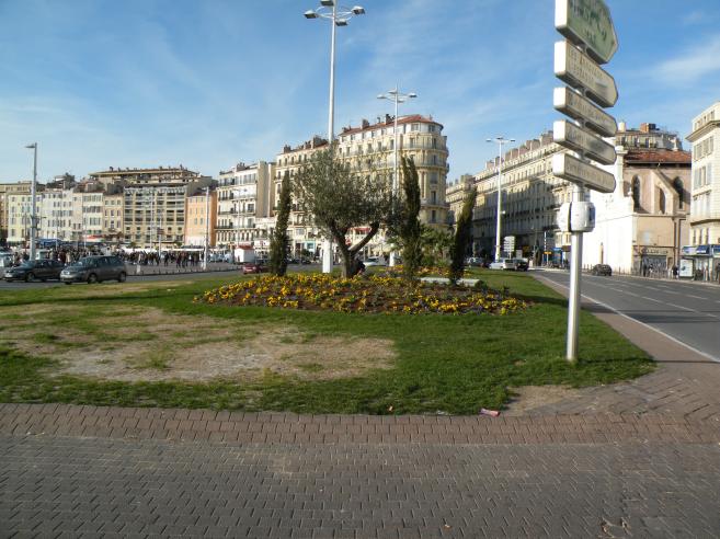  parterre fleuri, Vieux-Port